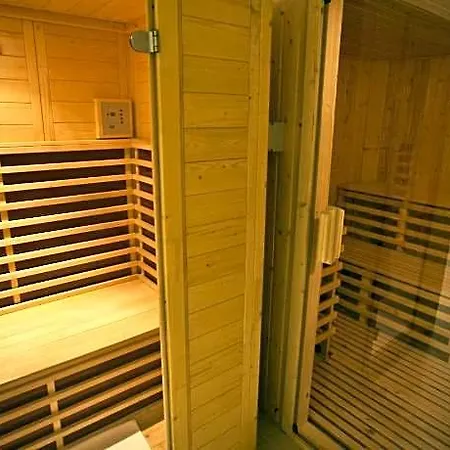 Hotel Ezusthid