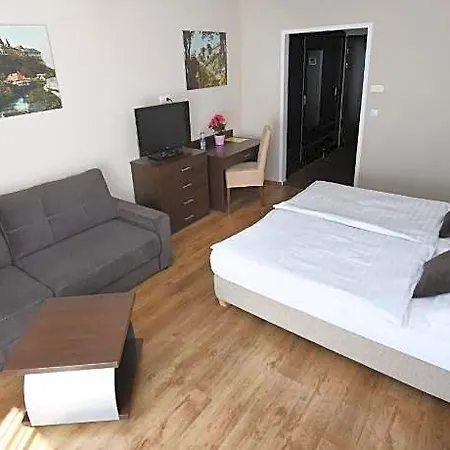 Ezusthid Hotel Veszprém